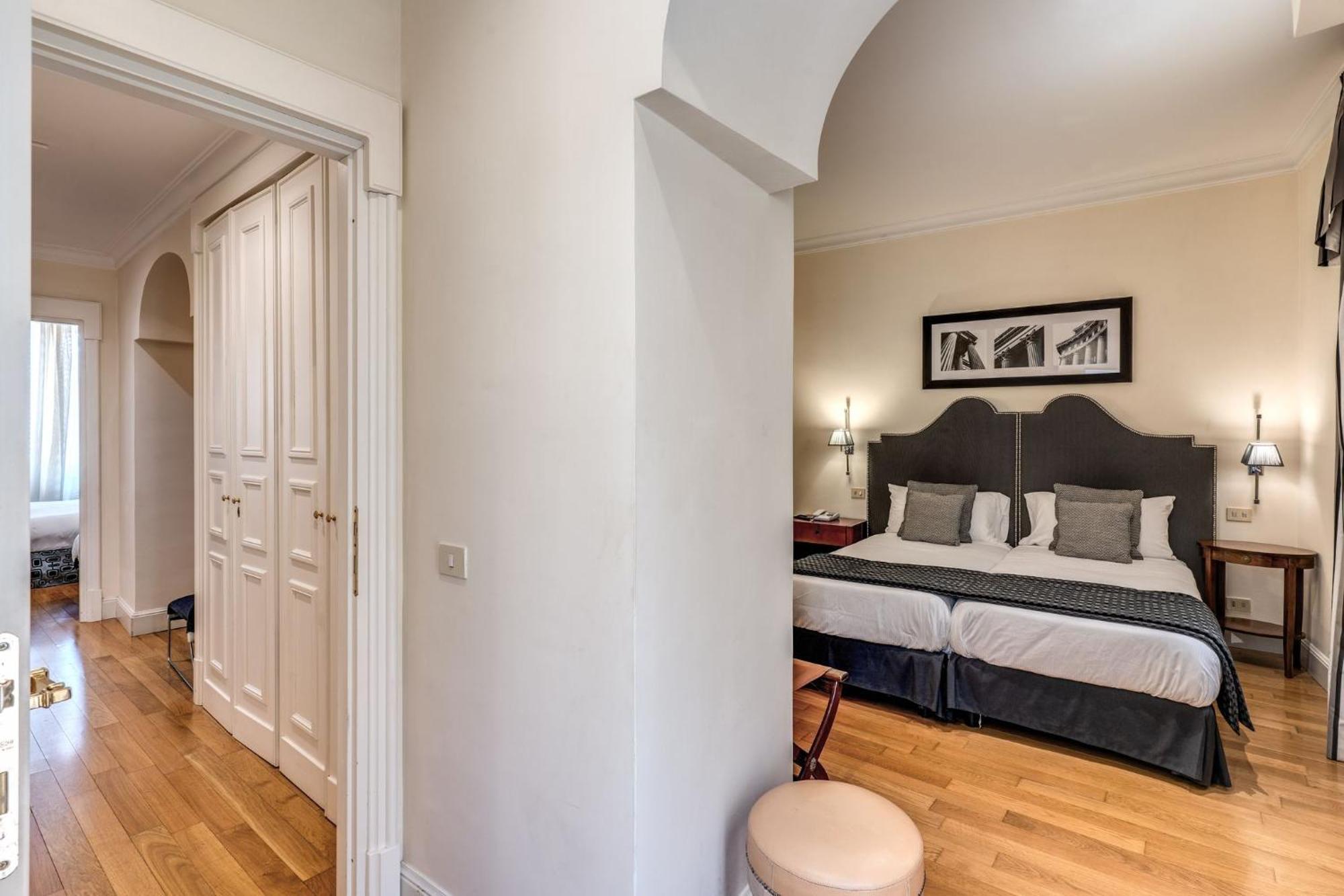 Via Napoli Apartments Rome Extérieur photo